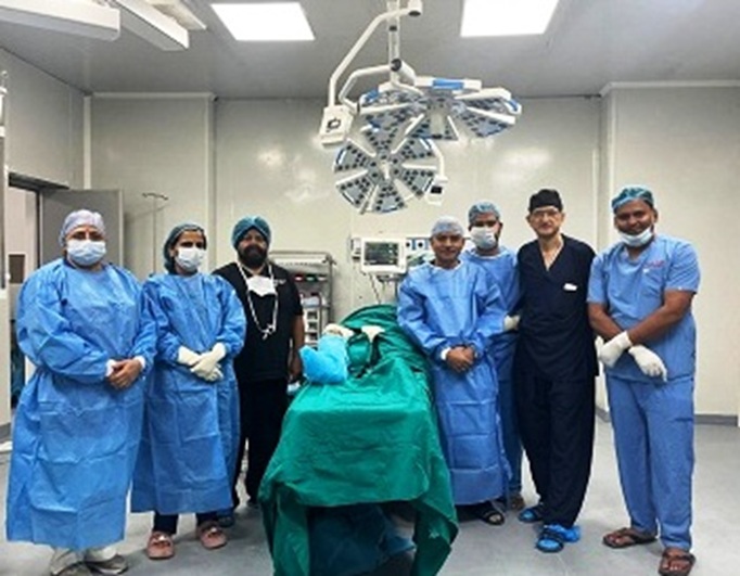 'Under efforts of Dr Ashutosh Gupta, Principal, GMC Jammu performs first stem cell therapy for knee osteoarthritis '